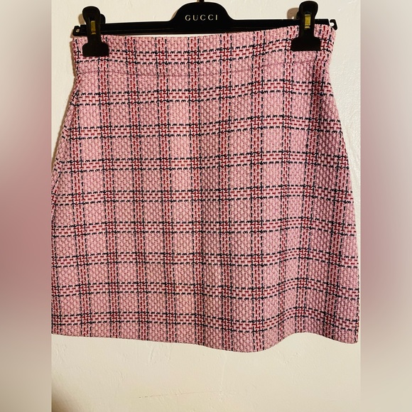Gucci Pink Blue Red White Plaid Skirt size 44 metallic thread detail throughout